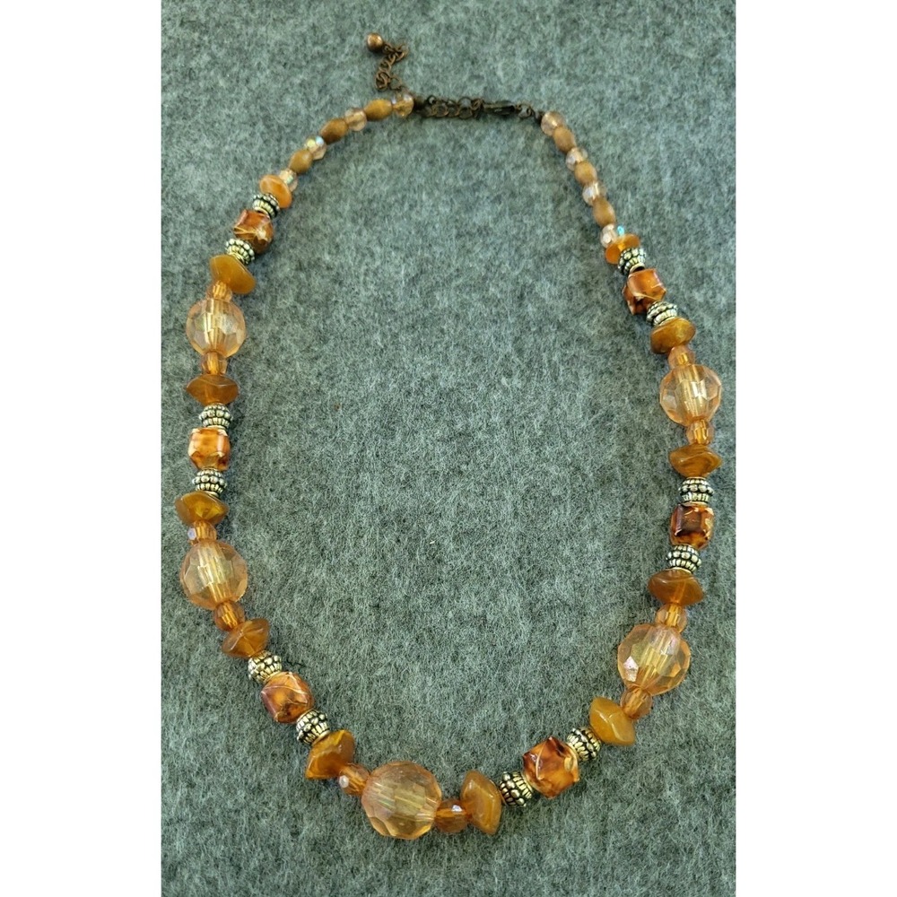 Amber Tone Faceted Bead Necklace Wood Beads Silver Tone 17in Boho Statement